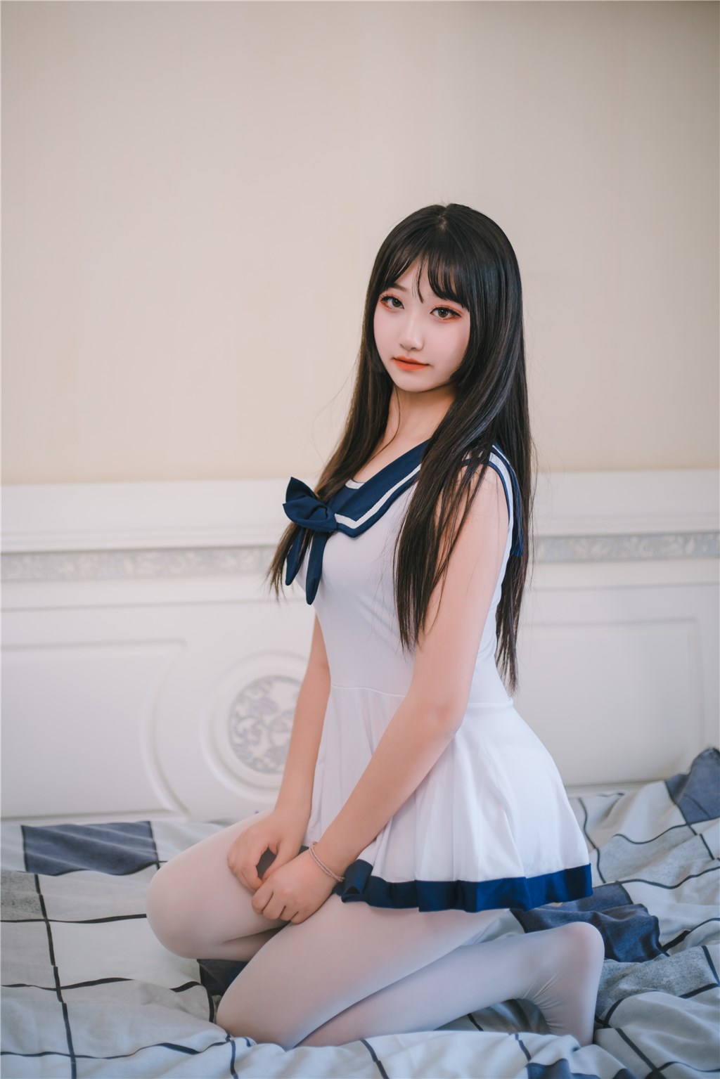 背德夜话：名媛与富豪之间的肮脏交易内幕