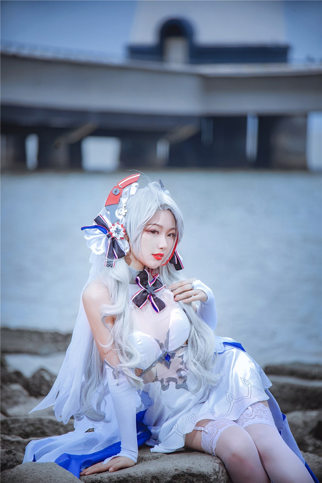 海角社区登录绝美欲火录：捕捉每个夜晚中闪烁着禁忌与撩情火花的秘密